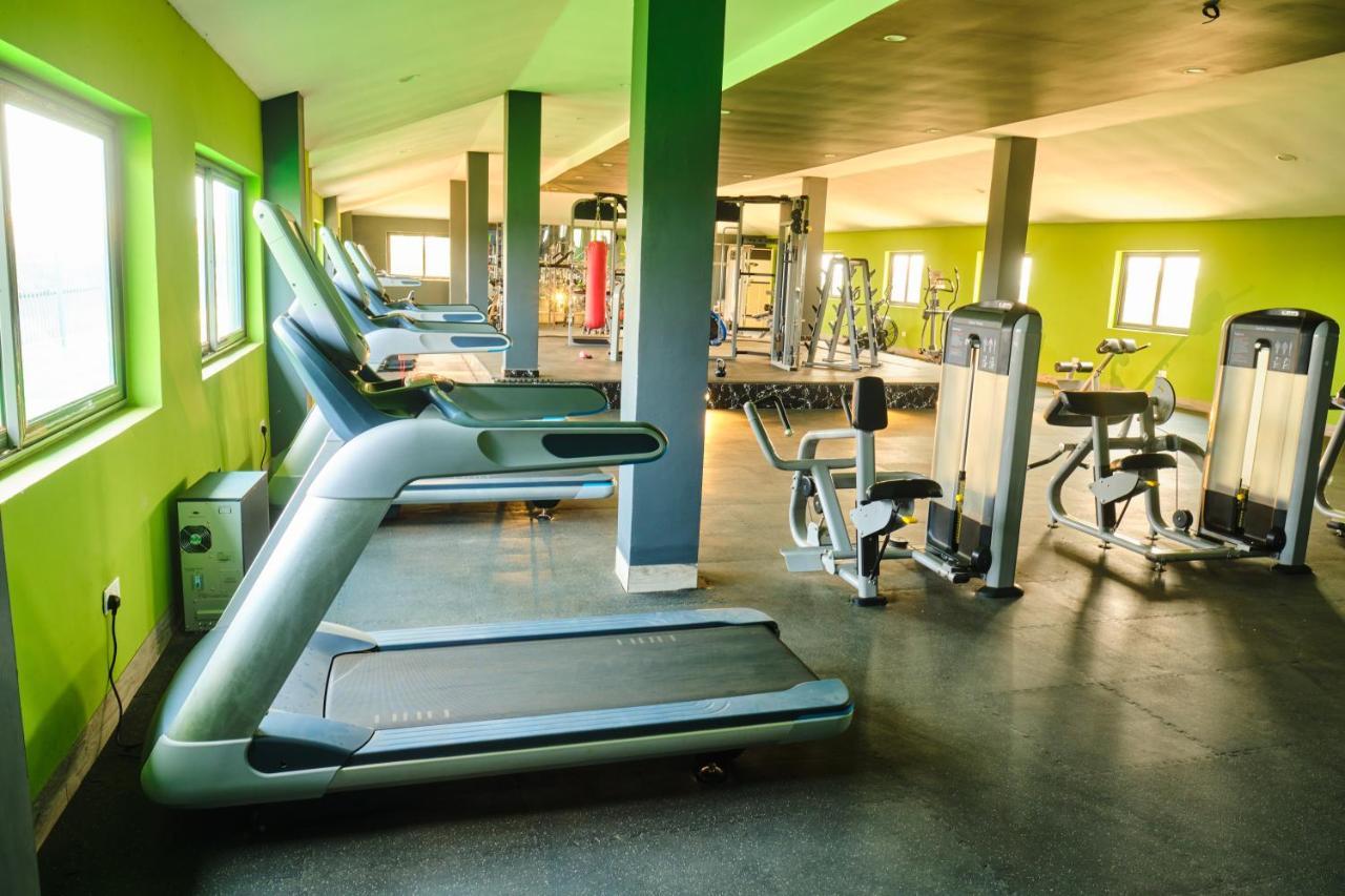 Legon City Mall Short Stay Apartments For Business And Vacation - East Legon Аккра Экстерьер фото