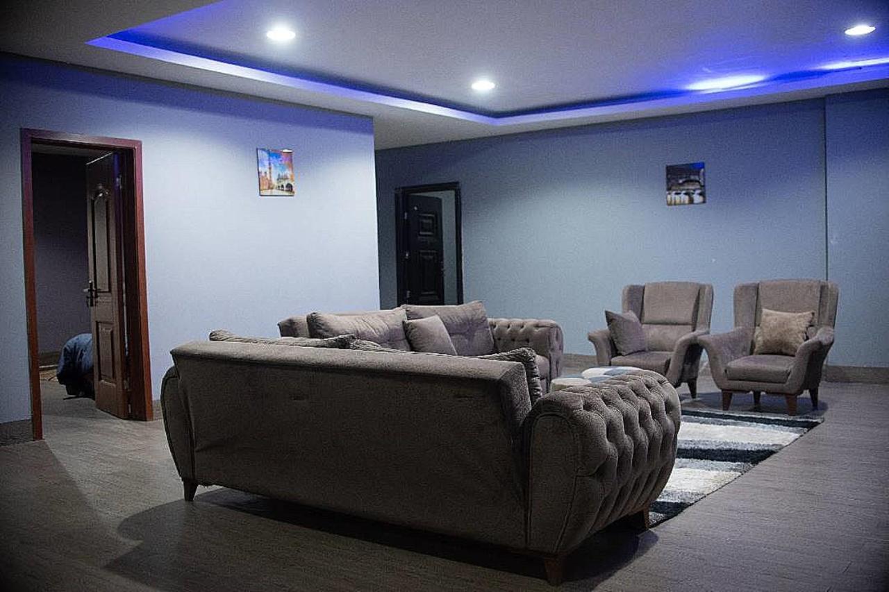 Legon City Mall Short Stay Apartments For Business And Vacation - East Legon Аккра Экстерьер фото