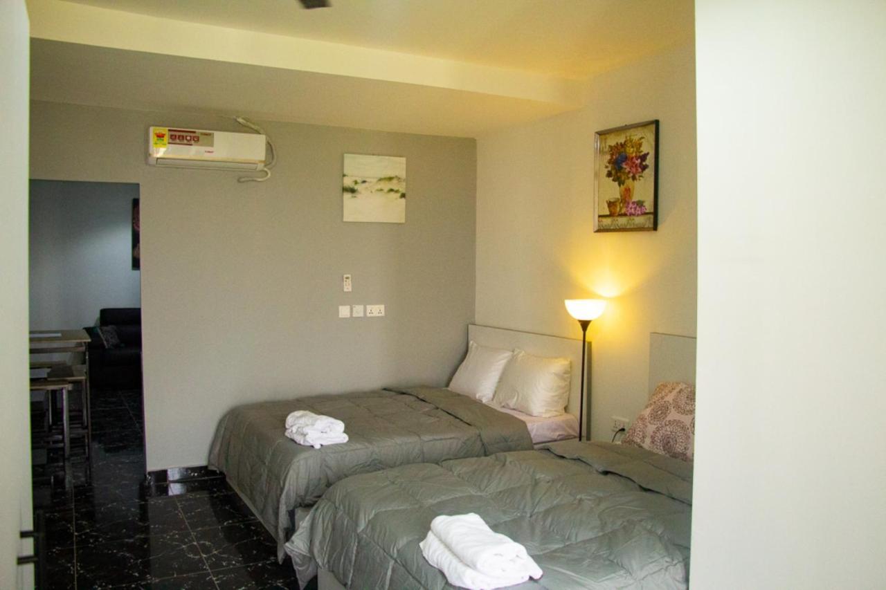 Legon City Mall Short Stay Apartments For Business And Vacation - East Legon Аккра Экстерьер фото