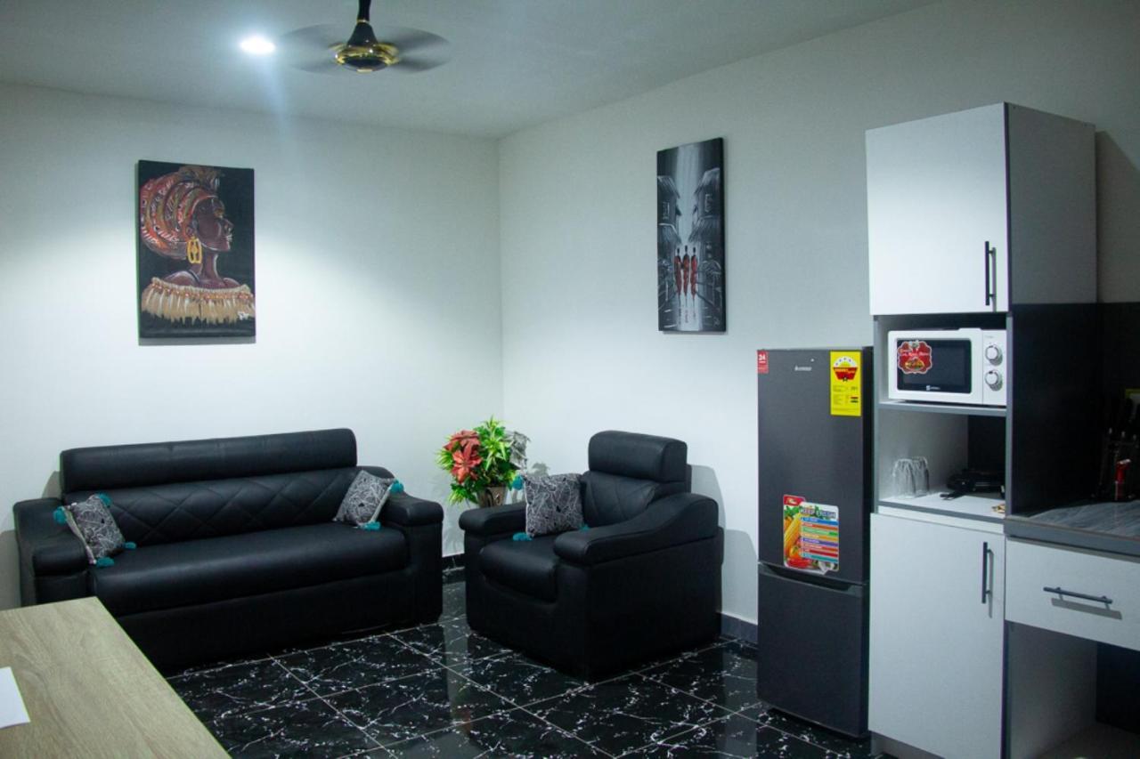 Legon City Mall Short Stay Apartments For Business And Vacation - East Legon Аккра Экстерьер фото