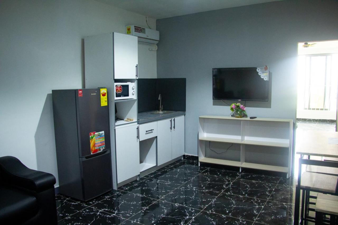 Legon City Mall Short Stay Apartments For Business And Vacation - East Legon Аккра Экстерьер фото